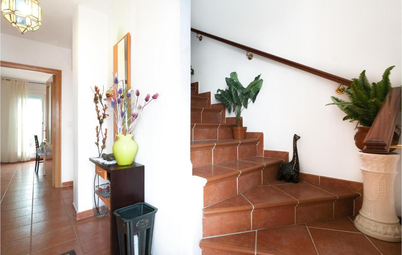 3 Bedroom Awesome Home In La Algaba Exteriér fotografie